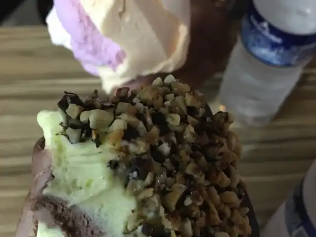 Hakiki Maraş Dondurmacısı'nin yemek ve ambiyans fotoğrafları 3