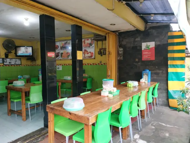 Gambar Makanan Sop Buntut Ibu Samino Senayan 7