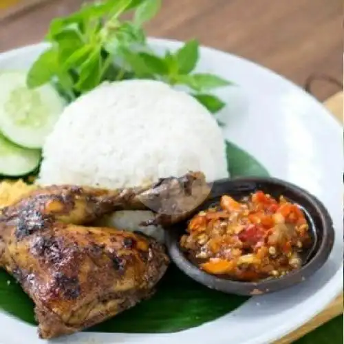 Gambar Makanan Nasi Kuning Ayam Bakar 99, Pasar Wiyung 16