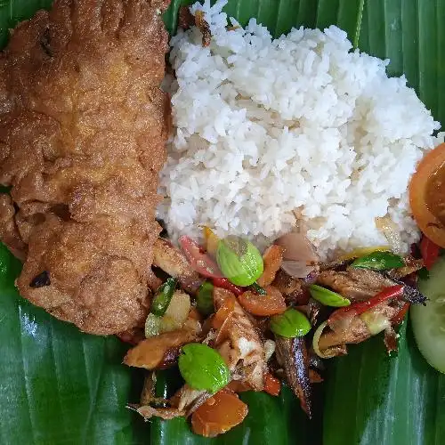 Gambar Makanan Nasi Ikan Pindang Tirta, Jl Semangu 6
