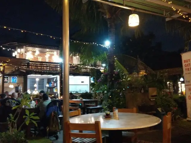 Gambar Makanan Pantai Restaurant 16