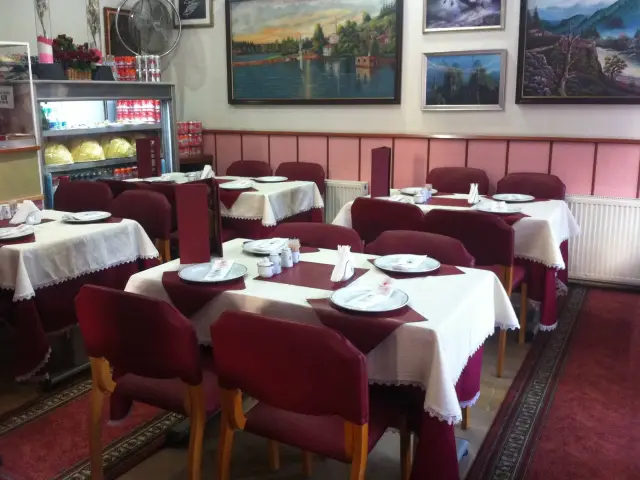 Yasar Bafra Pide Salonu'nin yemek ve ambiyans fotoğrafları 4