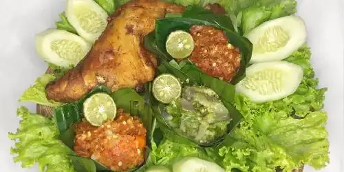 Ayam Bei Sambal Pedas Gurih, Saharjo Barkah