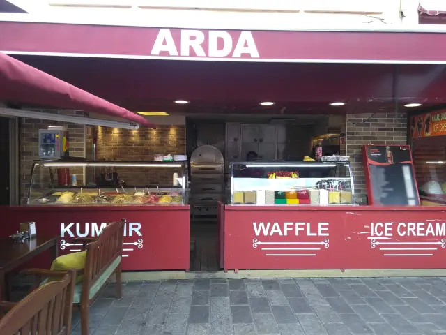 Arda Kumpir & Waffle'nin yemek ve ambiyans fotoğrafları 2