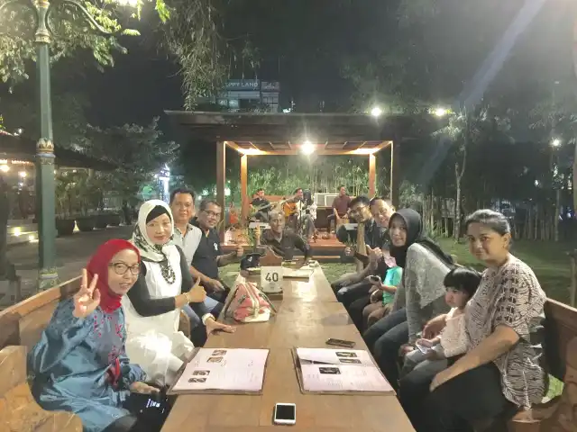 Gambar Makanan Bilik Kayu Heritage Resto 4