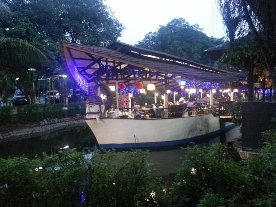 Lembur Kuring Terdekat Restoran Dan Tempat Makan Seafood Terdekat Di Tangerang 6546