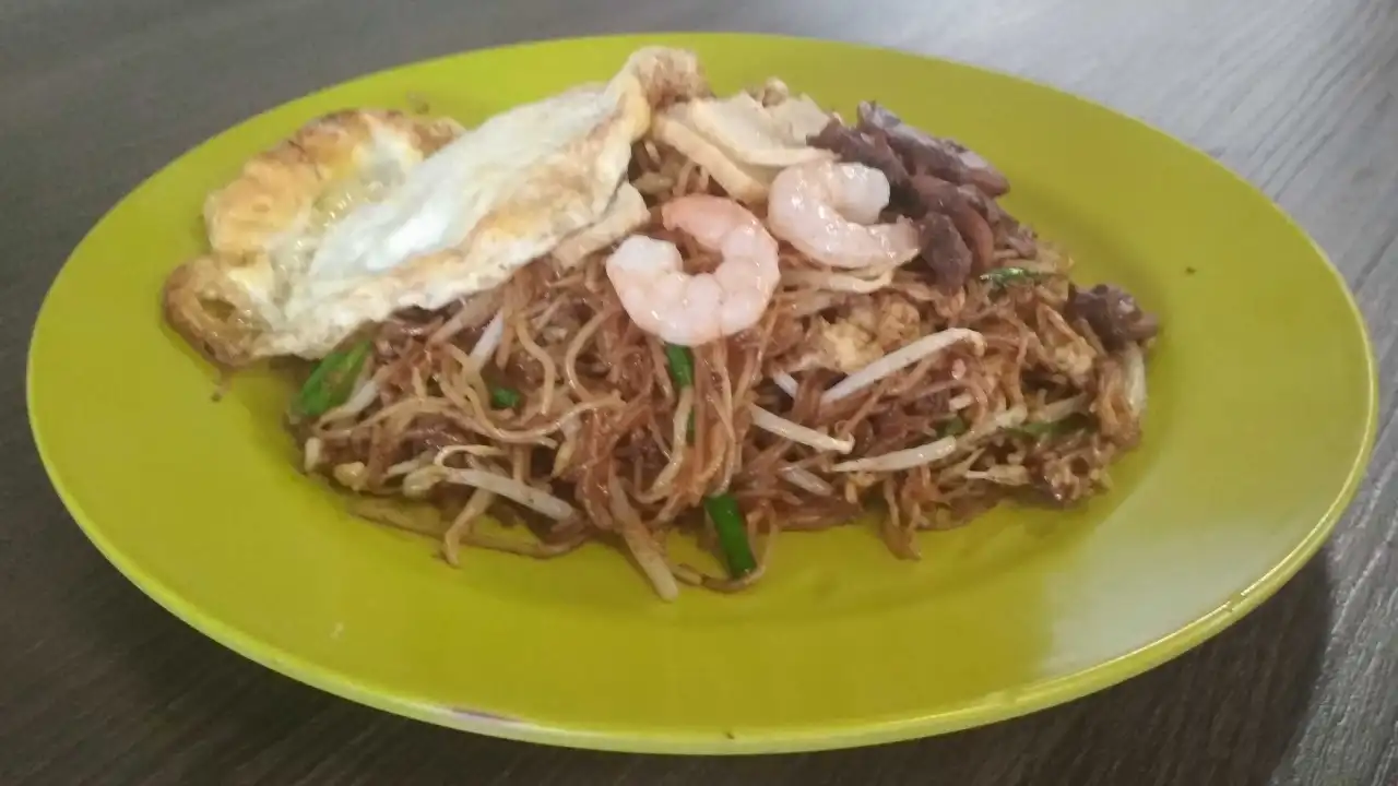 Fried Kuey Teow @ Rock Cafe