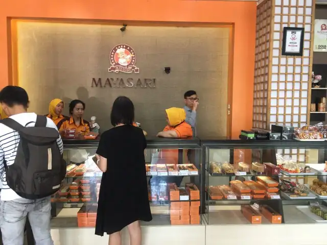 Gambar Makanan Mayasari Bakery 2