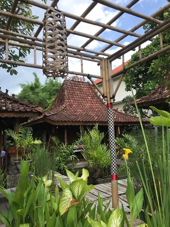 Gambar Makanan Kampung Bule Restaurant 10