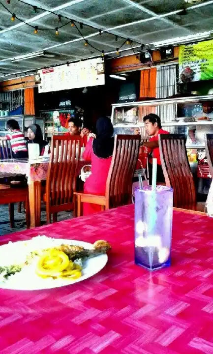 Medan Selera Serting Food Photo 7