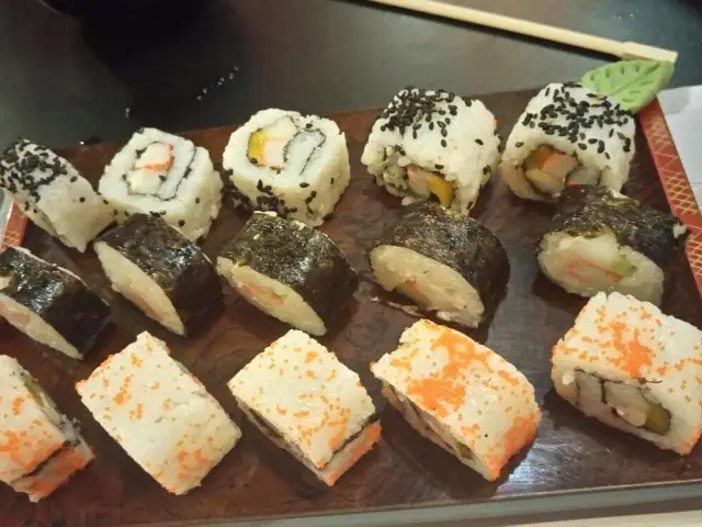 Sushi Master Food Photo 7