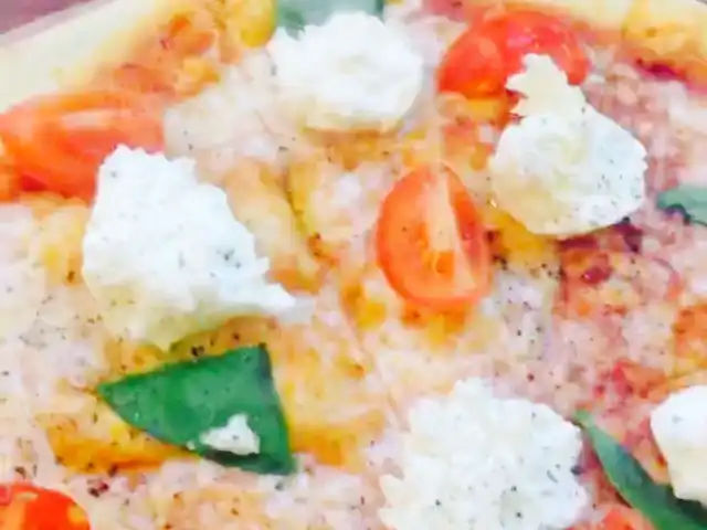Pizza İl Forno'nin yemek ve ambiyans fotoğrafları 50