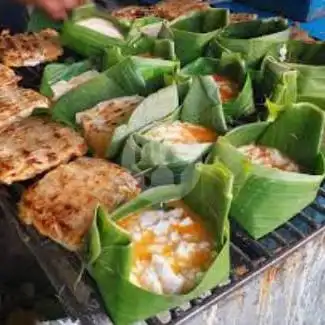 Gambar Makanan Pempek Musholah 1