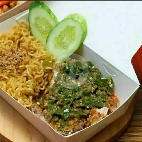 Gambar Makanan Ayam Geprek Spesial Sambel Ijo.Mbak Ari Binus 8