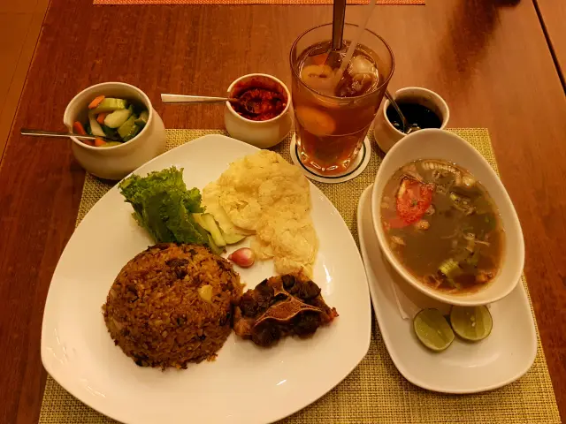 Gambar Makanan SopBuntutBogorCafe 16