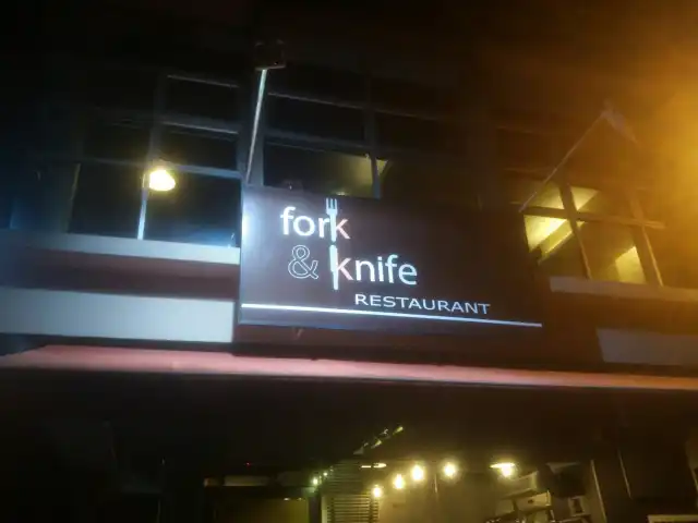 Fork & Knife Restaurant Food Photo 16