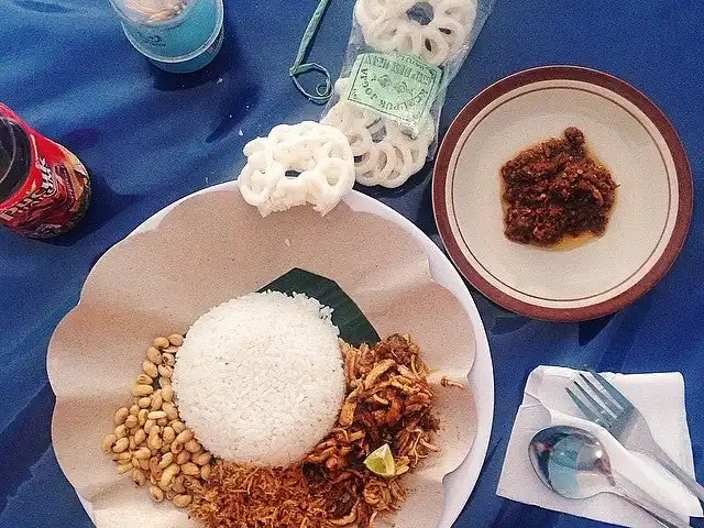 Gambar Makanan Nasi Balap Puyung Inak Esun 5