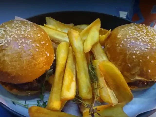 Ada Burger'nin yemek ve ambiyans fotoğrafları 2