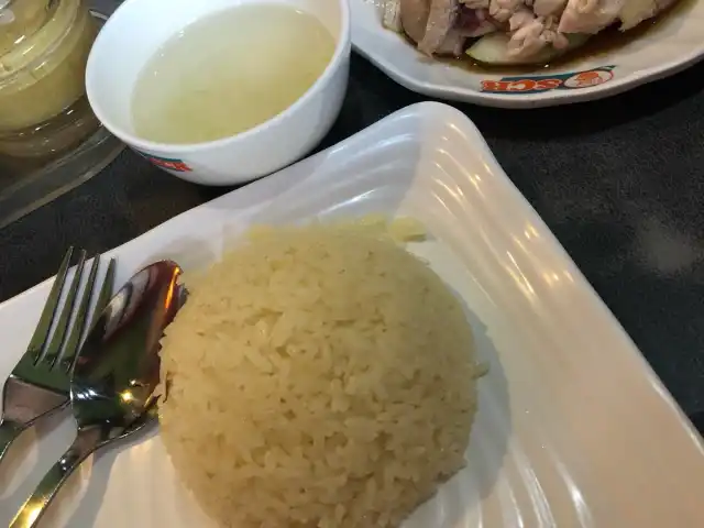 Singapore Chicken Rice Food Photo 13
