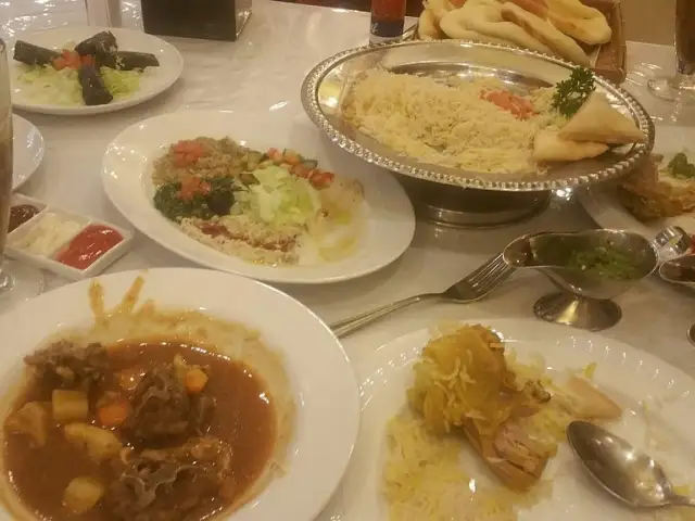 Gambar Makanan Zahra Al Jazeerah Restaurant and Cafe 1