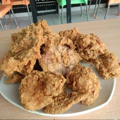 Gambar Makanan Gogo Fried Chicken, Jimbaran 1