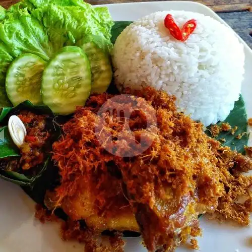 Gambar Makanan Ayam Kobong Bu. Haji Nur 1