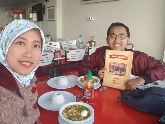 Warung Nusantara Indonesian Restaurant'nin yemek ve ambiyans fotoğrafları 38