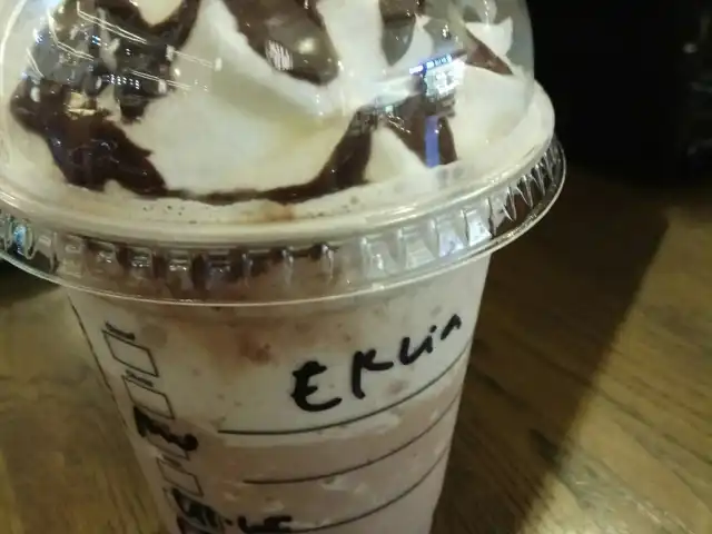 Gambar Makanan Starbucks 7