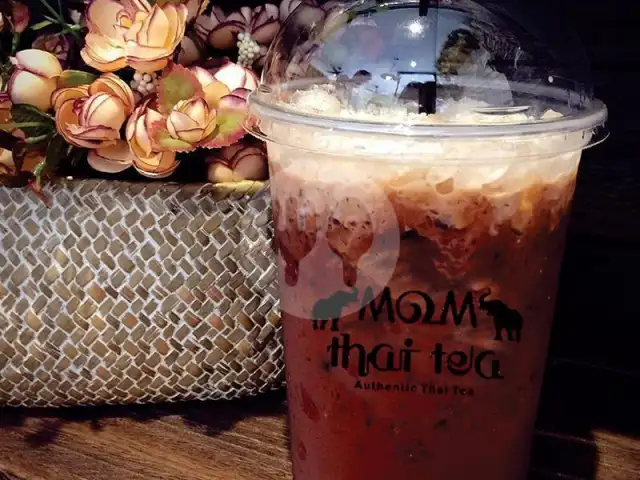 Gambar Makanan Mom Thai Tea, Gatot Subroto 16