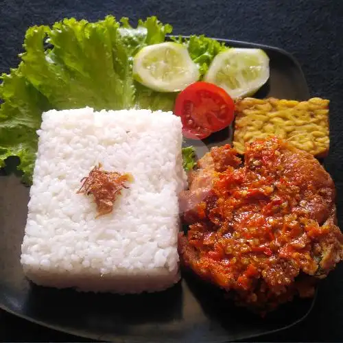 Gambar Makanan Ayam Geprek Sambal Eksotis, Batu 1