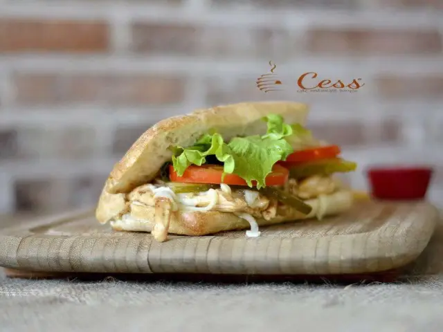 Cess Cafe & Restaurant'nin yemek ve ambiyans fotoğrafları 16