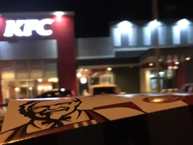 KFC Drive-Thru Food Photo 8