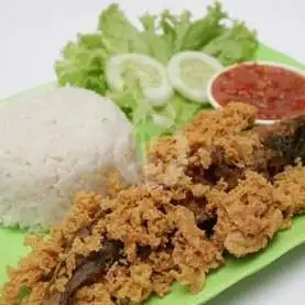 Gambar Makanan Nasi Uduk Pecel Lele (LA) 12