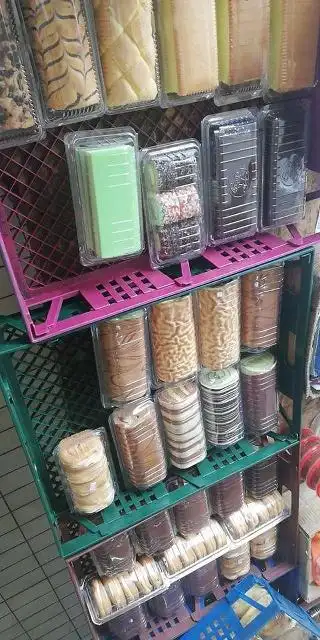 Victor's Bakery