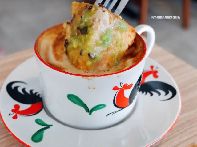 Gambar Makanan Kupi + Ruti 11