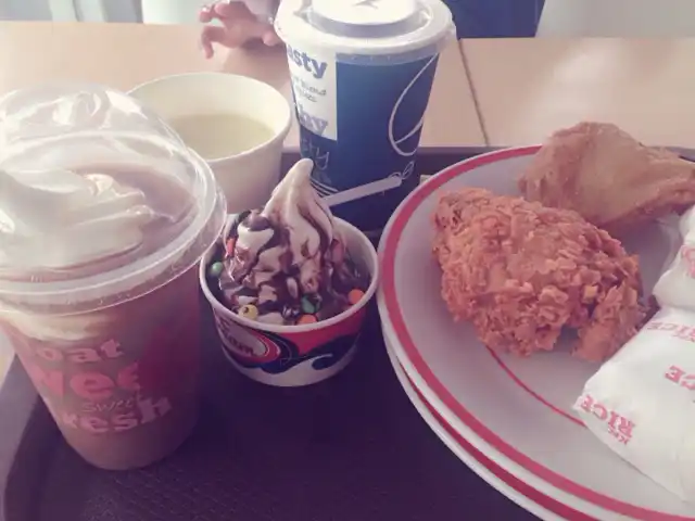 Gambar Makanan KFC Hasanuddin 4