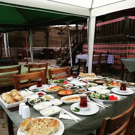 Altınköy Katırcılar Konağı'nin yemek ve ambiyans fotoğrafları 9