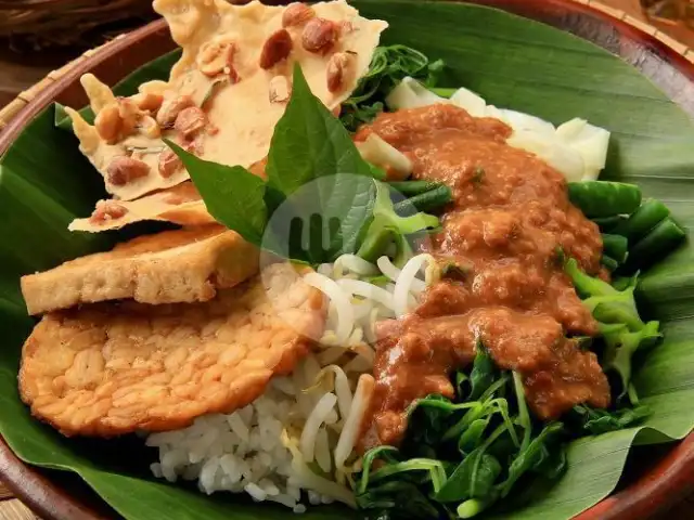 Gambar Makanan Nasi Pecel Sambal Tumpang Bu Yati, Lowokwaru 2