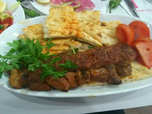 Salih Usta'nin yemek ve ambiyans fotoğrafları 15