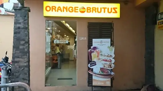 Orange Brutus Food Photo 4