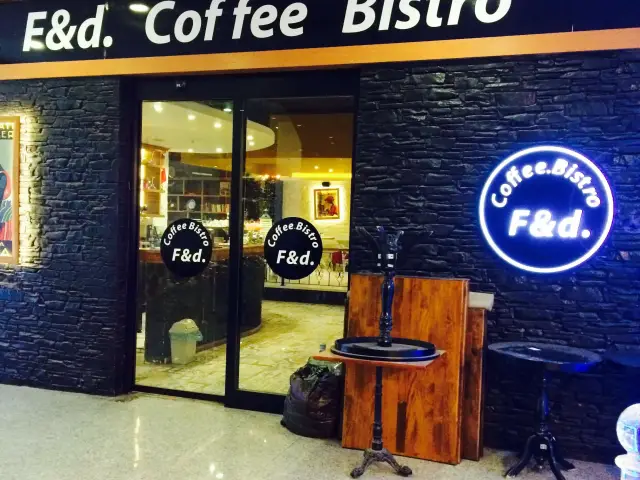 F & d. Coffee Bistro'nin yemek ve ambiyans fotoğrafları 1