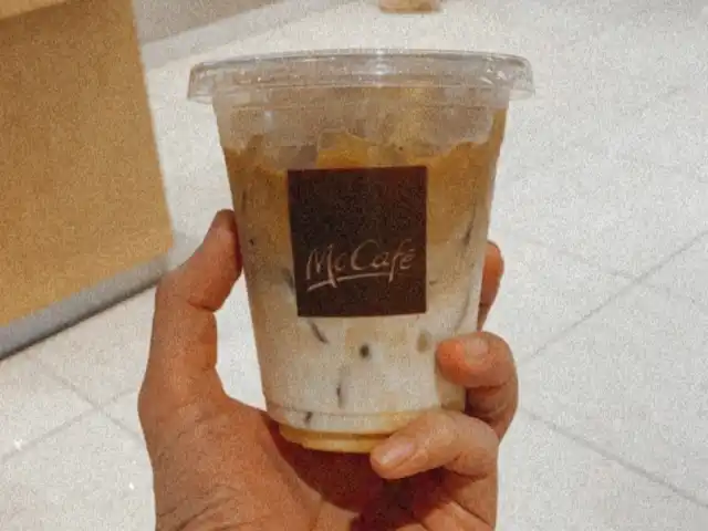 McDonald's & McCafe Food Photo 12