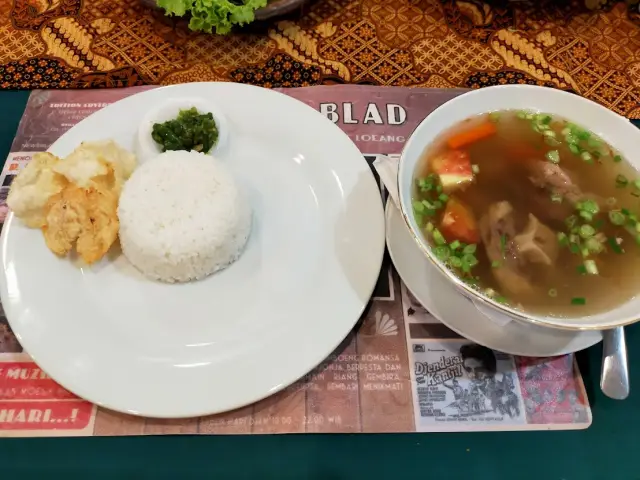 Gambar Makanan Pesta Keboen Restoran 27