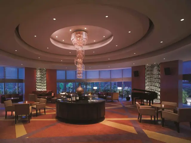 The Lounge - New Coast Hotel Manila Food Photo 4
