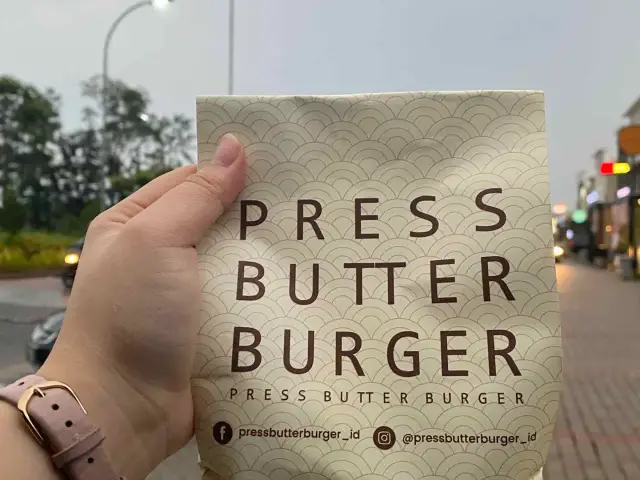 Gambar Makanan Press Butter Burger 2