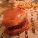 Burger Joint'nin yemek ve ambiyans fotoğrafları 6