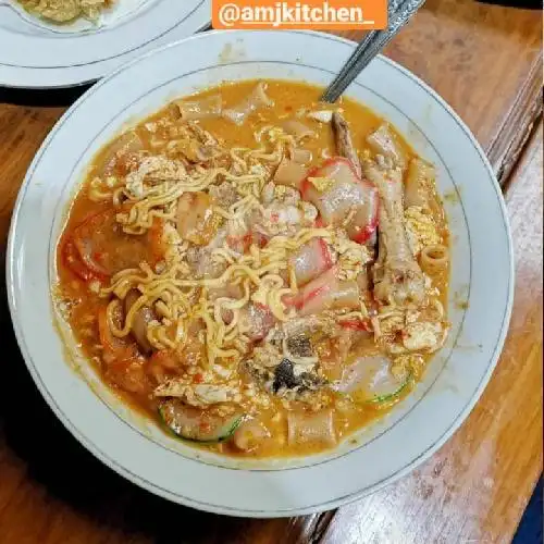 Gambar Makanan AMJ Kitchen, Cibodas Raya 7