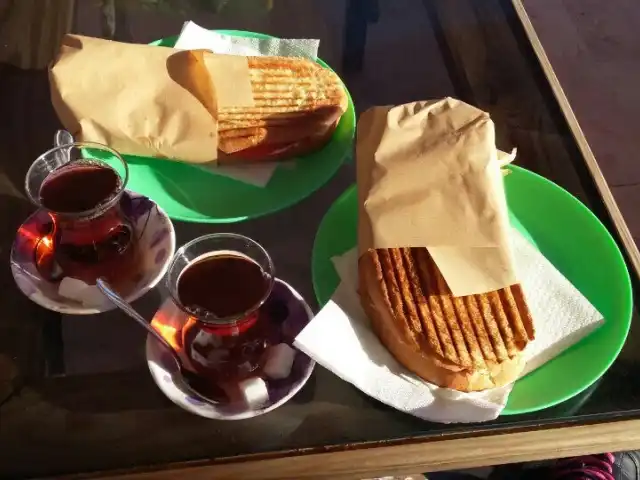 Ayvalık Tost'nin yemek ve ambiyans fotoğrafları 20