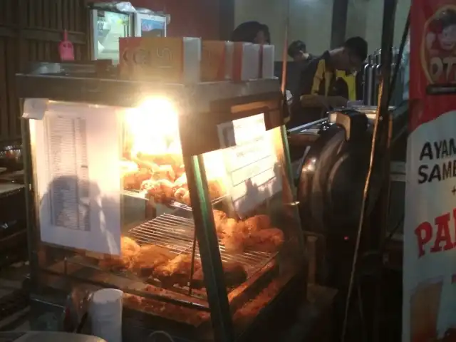 Gambar Makanan OTI Fried Chicken 9