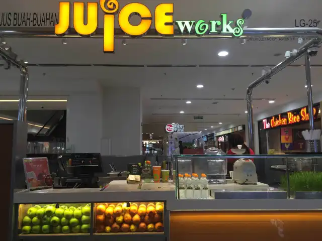 Juice Works Food Photo 11